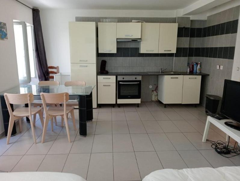 Apartment T1 Vieux Port Opera *